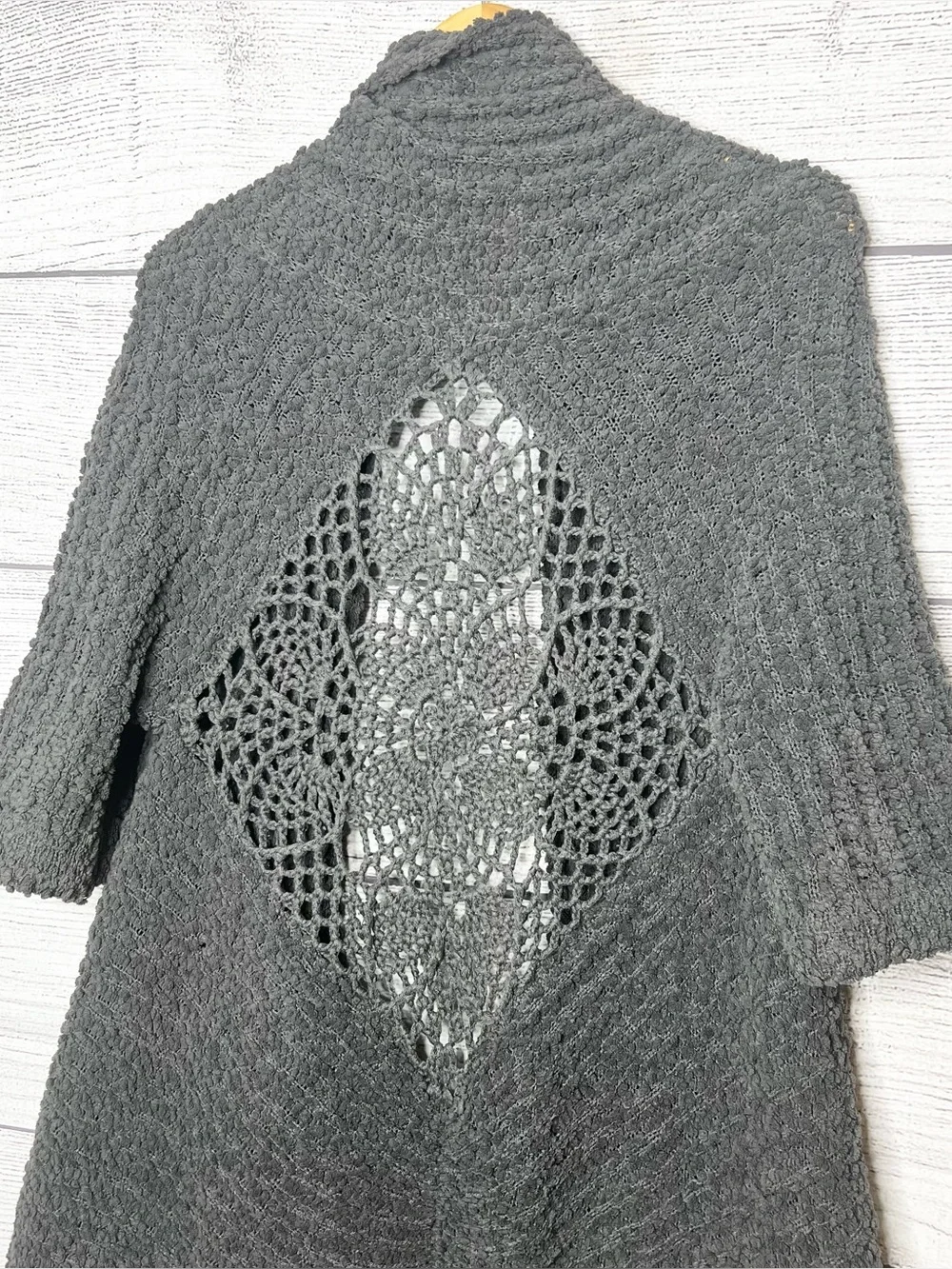 BCBGMaxAzria Charcoal Gray Textured Boho Crochet Back Cardigan Size Small